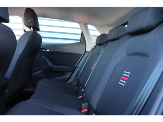 Seat Ibiza 1.0 TSI FR Business Intense LED / Beats / Adaptive Cruise / Camera / NL-Auto / 1e eigenaar ActivLease financial lease