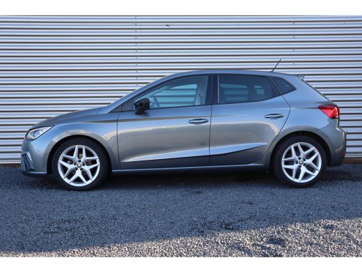Seat Ibiza 1.0 TSI FR Business Intense LED / Beats / Adaptive Cruise / Camera / NL-Auto / 1e eigenaar ActivLease financial lease