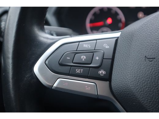 Volkswagen T-Cross 1.0 TSI Life Adaptieve Cruise / Blind Spot / NL-Auto / 1e eigenaar / LMV / Airco / ActivLease financial lease