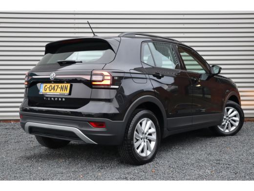 Volkswagen T-Cross 1.0 TSI Life Adaptieve Cruise / Blind Spot / NL-Auto / 1e eigenaar / LMV / Airco / ActivLease financial lease