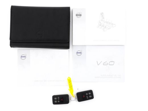 Volvo  V60 2.0 D4 R-Design Business-Sport *NAVI-FULLMAP | LEATHER-MICROFIBRE | BI-XENON | CAMERA | ECC | SPO... ActivLease financial lease