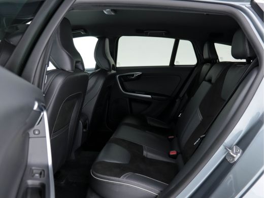 Volvo  V60 2.0 D4 R-Design Business-Sport *NAVI-FULLMAP | LEATHER-MICROFIBRE | BI-XENON | CAMERA | ECC | SPO... ActivLease financial lease