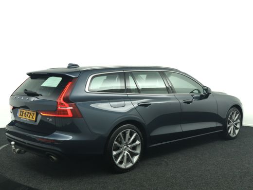 Volvo  V60 T5 | Leder | Trekhaak | Standkachel | 19 Inch | Adapative Cruise | BLIS ActivLease financial lease