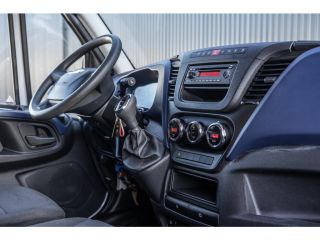 Iveco Daily 35S18V 3.0 L4H2 | !Storing! | Automaat | 180 PK | 3500 KG Trekgewicht Iveco Daily 35S18V 3.0 L4H2 | !Storing! | Automaat | 180 PK | 3500 KG Trekgewicht