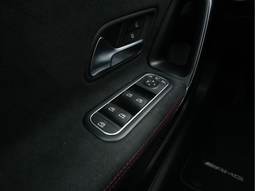 Mercedes A-Klasse 180 Business Solution AMG-Sport-Pack *PANO | WIDE-SCREEN-COCKPIT | FULL-LED | LEATHER-MICROFIBRE ... ActivLease financial lease