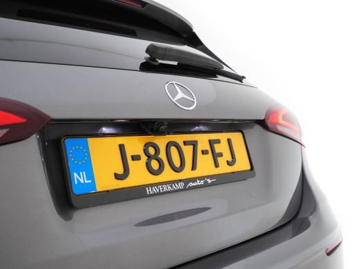 Mercedes A-Klasse 180 Business Solution AMG-Sport-Pack *PANO | WIDE-SCREEN-COCKPIT | FULL-LED | LEATHER-MICROFIBRE ... ActivLease financial lease