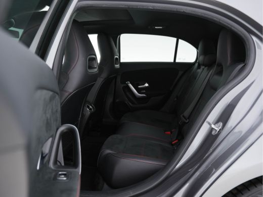Mercedes A-Klasse 180 Business Solution AMG-Sport-Pack *PANO | WIDE-SCREEN-COCKPIT | FULL-LED | LEATHER-MICROFIBRE ... ActivLease financial lease