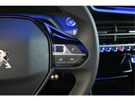 Peugeot e-2008 EV GT 3 50kWh 3 Fase Incl. BTW | REGISTRATIEKORTING! | Alcantara | Schuif/-Kanteldak | Drive Assi... ActivLease financial lease
