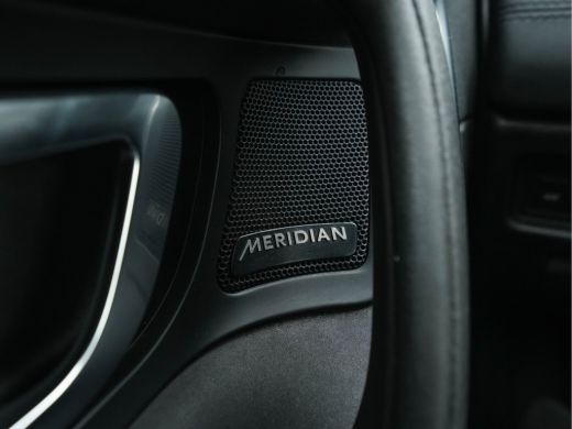 Land Rover Discovery Sport 2.0 TD4 AWD Urban Series SE Dynamic Aut. *PANO | FULL-LEATHER | XENON | CAMERA | NAVI-FULLMAP | M... ActivLease financial lease