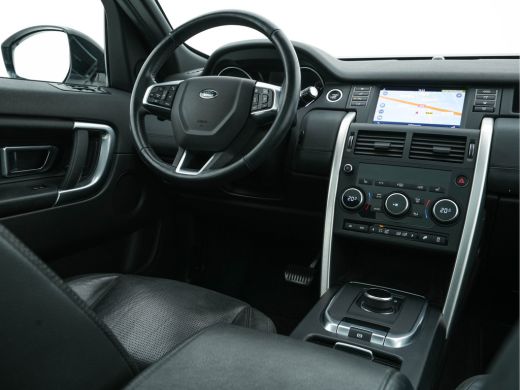 Land Rover Discovery Sport 2.0 TD4 AWD Urban Series SE Dynamic Aut. *PANO | FULL-LEATHER | XENON | CAMERA | NAVI-FULLMAP | M... ActivLease financial lease