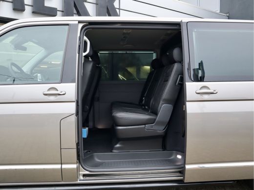 Volkswagen Caravelle 150PK 4 MOTION DSG LUXE DUBBELE CABINE ActivLease financial lease