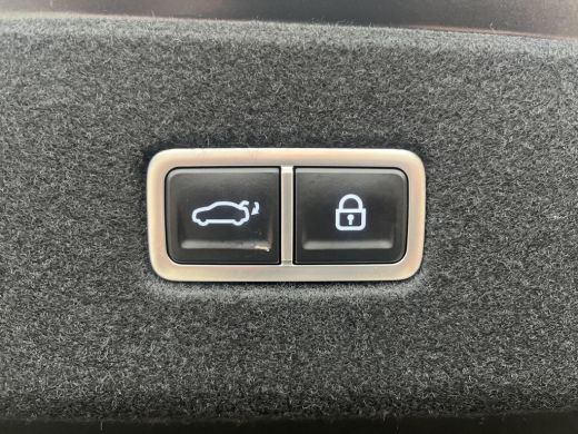 Hyundai IONIQ 6 Connect 77 kWh | Unieke "Try before you buy" kans! | Vraag een van onze verkoopadviseurs voor de ... ActivLease financial lease