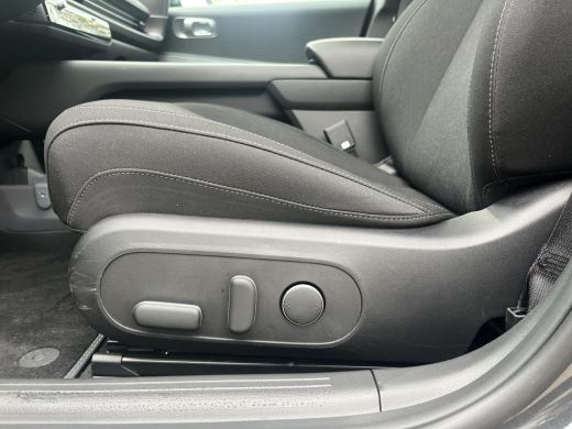 Hyundai IONIQ 6 Connect 77 kWh | Unieke "Try before you buy" kans! | Vraag een van onze verkoopadviseurs voor de ... ActivLease financial lease