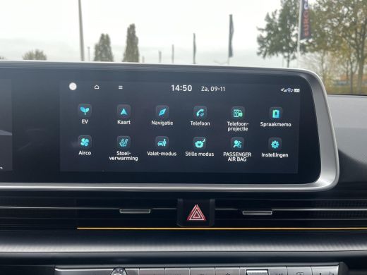 Hyundai IONIQ 6 Connect 77 kWh | Warmte pomp | Navigatiesysteem | 20' wielen | ActivLease financial lease