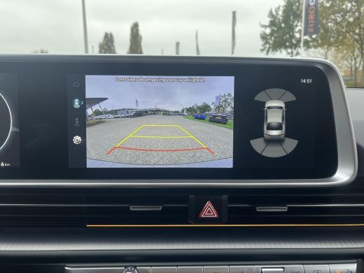 Hyundai IONIQ 6 Connect 77 kWh | Unieke "Try before you buy" kans! | Vraag een van onze verkoopadviseurs voor de ... ActivLease financial lease