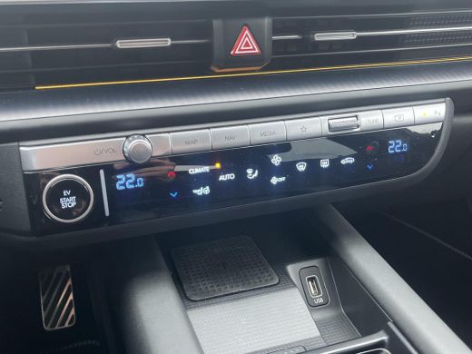 Hyundai IONIQ 6 Connect 77 kWh | Unieke "Try before you buy" kans! | Vraag een van onze verkoopadviseurs voor de ... ActivLease financial lease