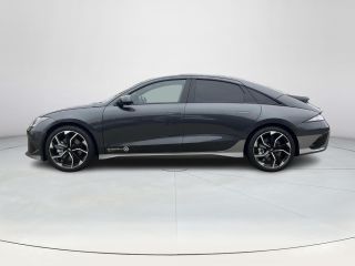 Hyundai IONIQ 6 Connect 77 kWh | Unieke "Try before you buy" kans! | Vraag een van onze verkoopadviseurs voor de ...