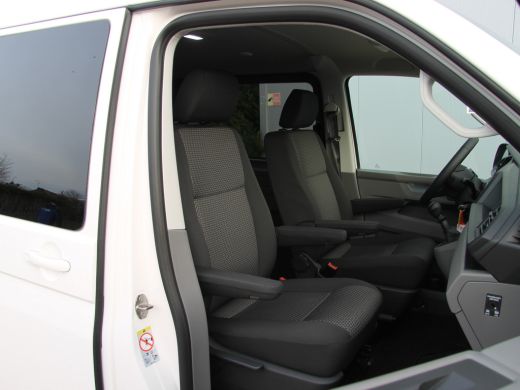 Volkswagen Transporter 2.0 TDI L2 Highline Dub Cab | Schuifdeur L+R nieuwe bus ActivLease financial lease