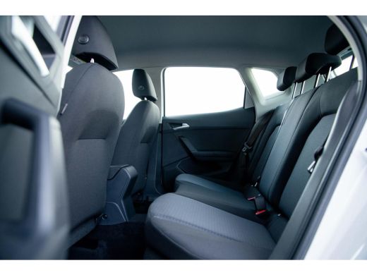 Seat Arona 1.0 EcoTSI 95 5MT Style ActivLease financial lease