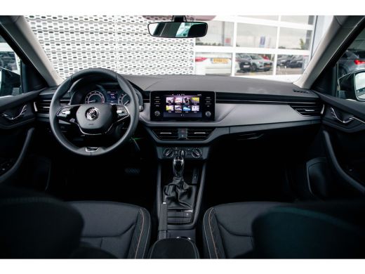 Skoda Kamiq 1.0 TSI 110 7DSG Ambition Automatisch | Spoiler voor en diffuser achter in kunststof zwart ActivLease financial lease