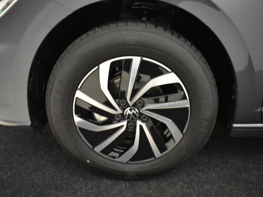 Volkswagen Polo 1.0 TSI 95 5MT Life Parkeersensoren voor en achter (Park Distance Control) ActivLease financial lease
