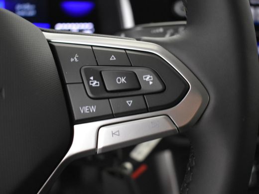 Volkswagen Polo 1.0 TSI 95 5MT Life Parkeersensoren voor en achter (Park Distance Control) ActivLease financial lease