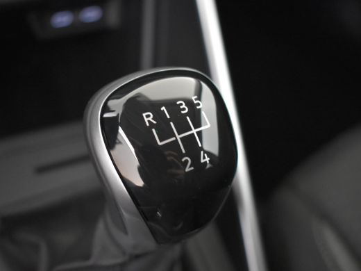 Volkswagen Polo 1.0 TSI 95 5MT Life Parkeersensoren voor en achter (Park Distance Control) ActivLease financial lease