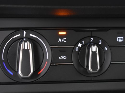 Volkswagen Polo 1.0 TSI 95 5MT Life Parkeersensoren voor en achter (Park Distance Control) ActivLease financial lease
