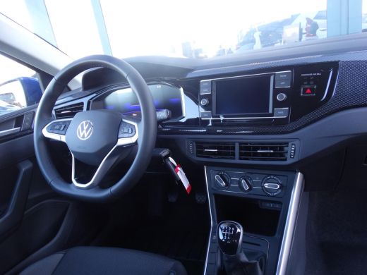 Volkswagen Polo 1.0 TSI 95 5MT Life Parkeersensoren voor en achter (Park Distance Control) ActivLease financial lease