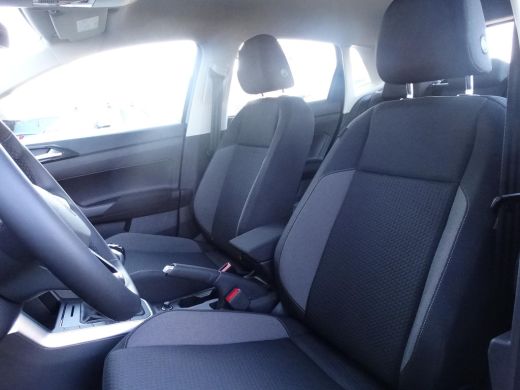 Volkswagen Polo 1.0 TSI 95 5MT Life Parkeersensoren voor en achter (Park Distance Control) ActivLease financial lease