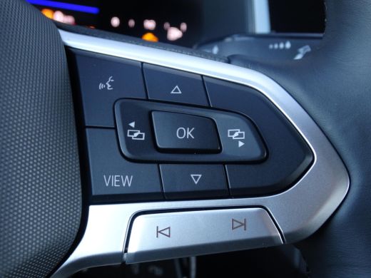 Volkswagen Polo 1.0 TSI 95 5MT Life Parkeersensoren voor en achter (Park Distance Control) ActivLease financial lease