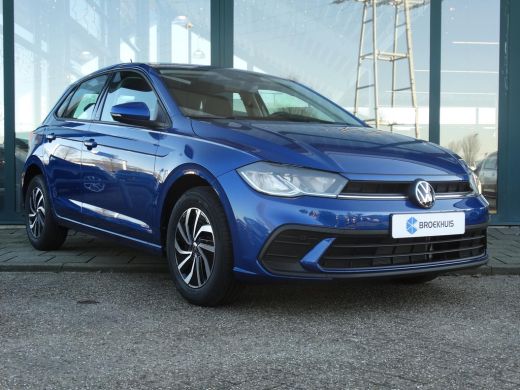 Volkswagen Polo 1.0 TSI 95 5MT Life Parkeersensoren voor en achter (Park Distance Control) ActivLease financial lease