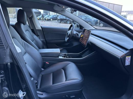 Tesla Model 3 Standard RWD Plus 60 kWh INCLUSIEF BTW! ActivLease financial lease