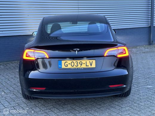 Tesla Model 3 Standard RWD Plus 60 kWh INCLUSIEF BTW! ActivLease financial lease