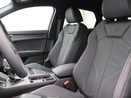 Audi Q3 Sportback 45 TFSI e S Edition 245PK S-tronic Achteruitrijcamera, leder, stoelverwarming, elek. stoelen, sid... ActivLease financial lease