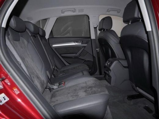 Audi Q5 50 TFSI e quattro S edition ActivLease financial lease