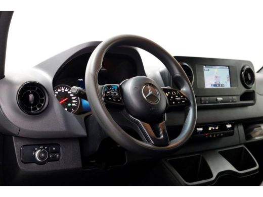 Mercedes Sprinter 316 CDI 163pk L2H2 RWD 7G Automaat Navi/Camera Trekhaak 2800kg 11-2018 ActivLease financial lease
