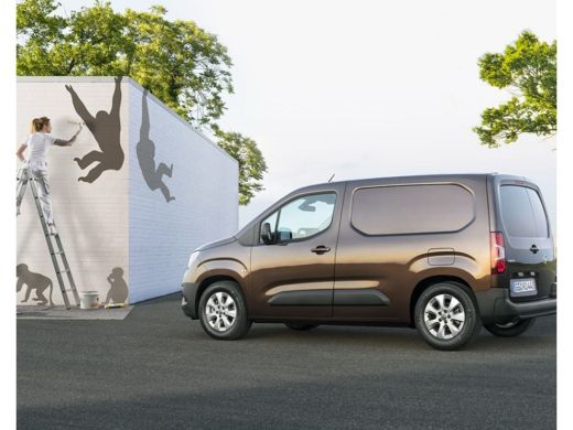 Opel Combo 50kWh L1 + RIJKE UITRUSTING | TOEGANG TOT ZERO-EMISSIEZONES! ActivLease financial lease