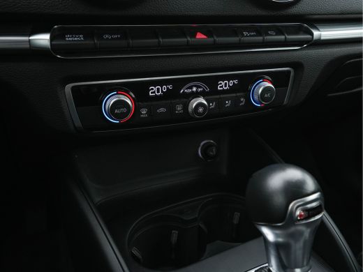 Audi A3 Sportback 30 TFSI Sport Lease Edition Aut. *NAVI-FULLMAP | FULL-LED | PDC | CRUISE | SPORT-SEATS ... ActivLease financial lease