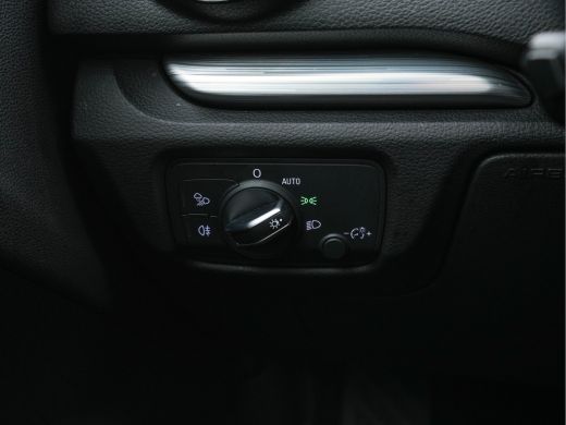 Audi A3 Sportback 30 TFSI Sport Lease Edition Aut. *NAVI-FULLMAP | FULL-LED | PDC | CRUISE | SPORT-SEATS ... ActivLease financial lease