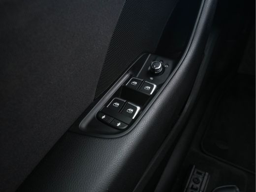 Audi A3 Sportback 30 TFSI Sport Lease Edition Aut. *NAVI-FULLMAP | FULL-LED | PDC | CRUISE | SPORT-SEATS ... ActivLease financial lease