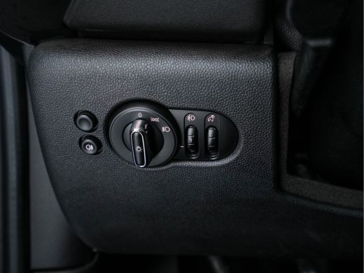 Mini One 1.5 One D Business-Pack *NAVI-FULLMAP | AIRCO | CRUISE | COMFORT-SEATS | APP-CONNECT | 17"ALU* ActivLease financial lease