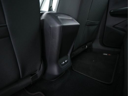 Seat Born Adrenaline 62 kWh [ 3-Fase ] (INCL-BTW) *HEAT-PUMP | ADAPTIVE-CRUISE | FULL-LED | MICROFIBRE | SU... ActivLease financial lease