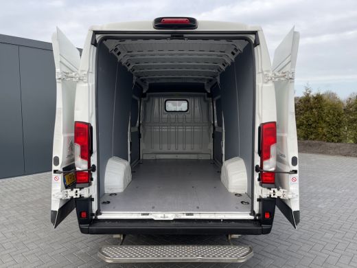 Citroën Jumper 2.0 BlueHDI 131 PK E6 / L4H2 / 2X SCHUIFDEUR / AIRCO / CRUISE / NAVI / CAMERA ActivLease financial lease