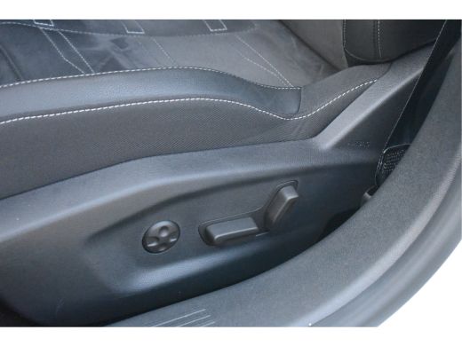 Opel Astra Electric GS 54 kWh DEMO-DEAL | Ultimate | Schuif/-Kanteldak | HeadUp Display | Alcantara | LED-Pi... ActivLease financial lease
