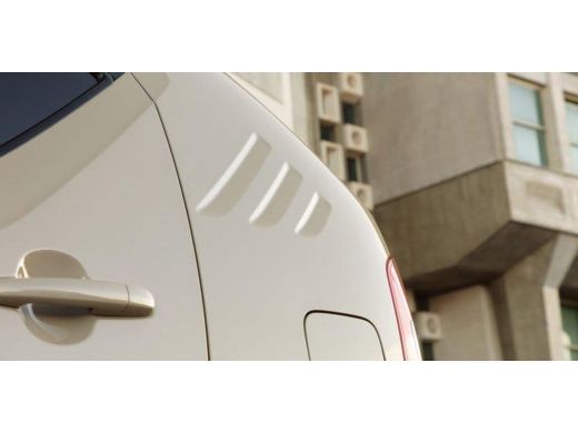 Suzuki Ignis 1.2 Smart Hybrid Comfort Leverbaar vanaf 21.645,- rijklaar ActivLease financial lease