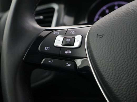 Volkswagen Golf 1.5 TSI 130 PK DSG AUT. + MASSAGE / ADAPTIVE CRUISE / CARPLAY / STOELVERW. ActivLease financial lease