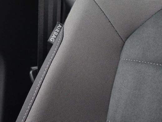 Volkswagen Golf 1.5 TSI 130 PK DSG AUT. + MASSAGE / ADAPTIVE CRUISE / CARPLAY / STOELVERW. ActivLease financial lease