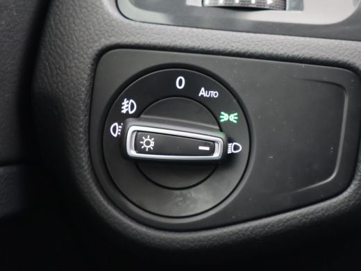 Volkswagen Golf 1.5 TSI 130 PK DSG AUT. + MASSAGE / ADAPTIVE CRUISE / CARPLAY / STOELVERW. ActivLease financial lease