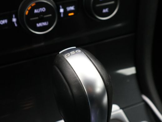 Volkswagen Golf 1.5 TSI 130 PK DSG AUT. + MASSAGE / ADAPTIVE CRUISE / CARPLAY / STOELVERW. ActivLease financial lease